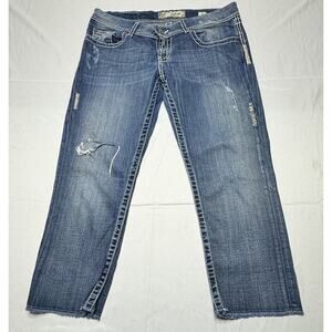 BKE Sabrina Women's Distressed Raw Hem Crop Jeans - Size 31x23.5